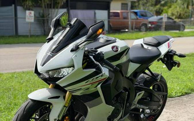 2025 Honda CBR1000RR