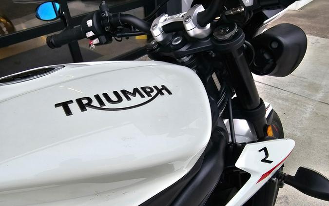 2018 Triumph STREET TRIPLE R