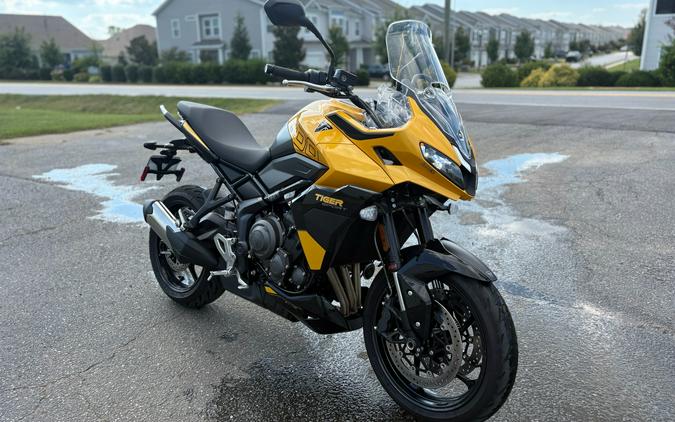 2025 Triumph Tiger Sport 800