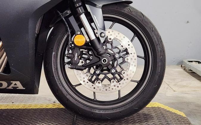 2026 Honda CBR650R E-Clutch