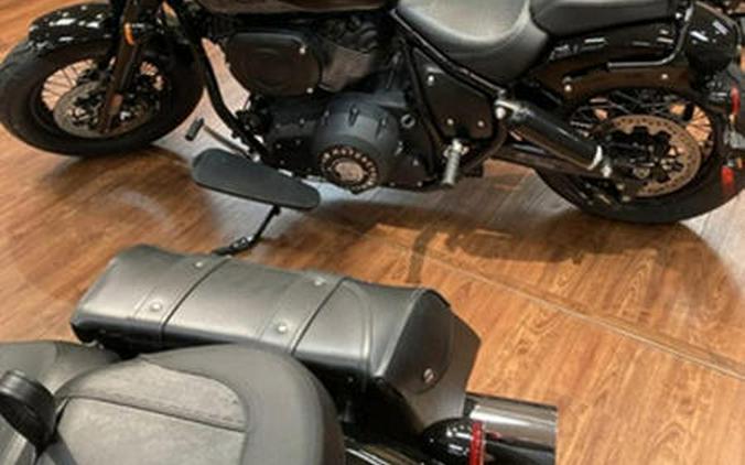 2023 Indian Motorcycle® Chief® Bobber ABS Black Metallic