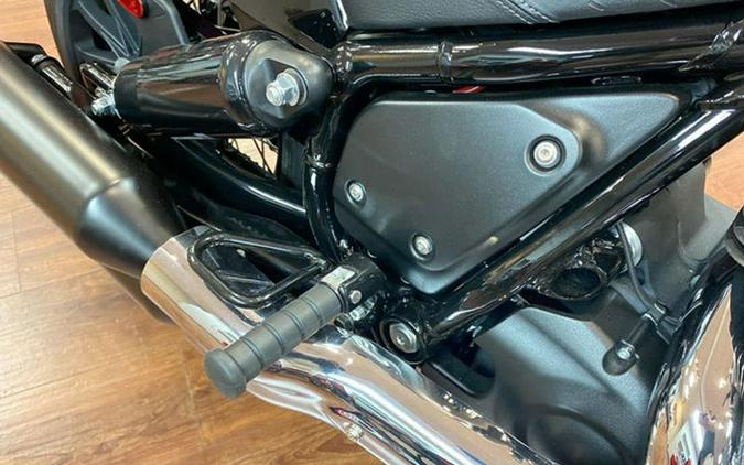 2023 Indian Motorcycle® Chief® Bobber ABS Black Metallic