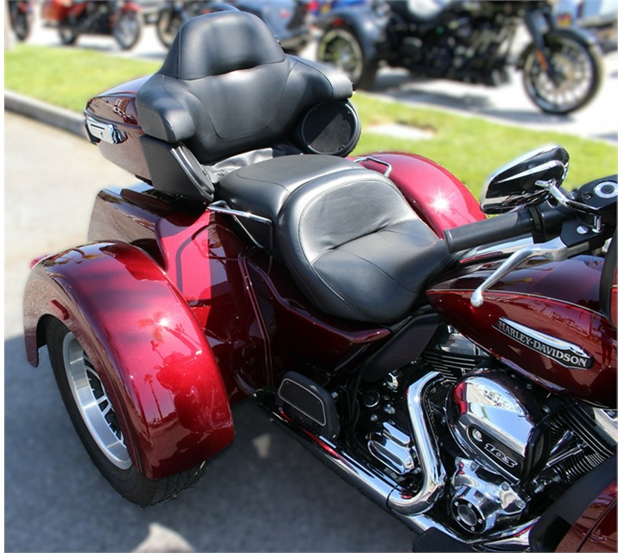 2016 Harley-Davidson Trike Tri Glide Ultra