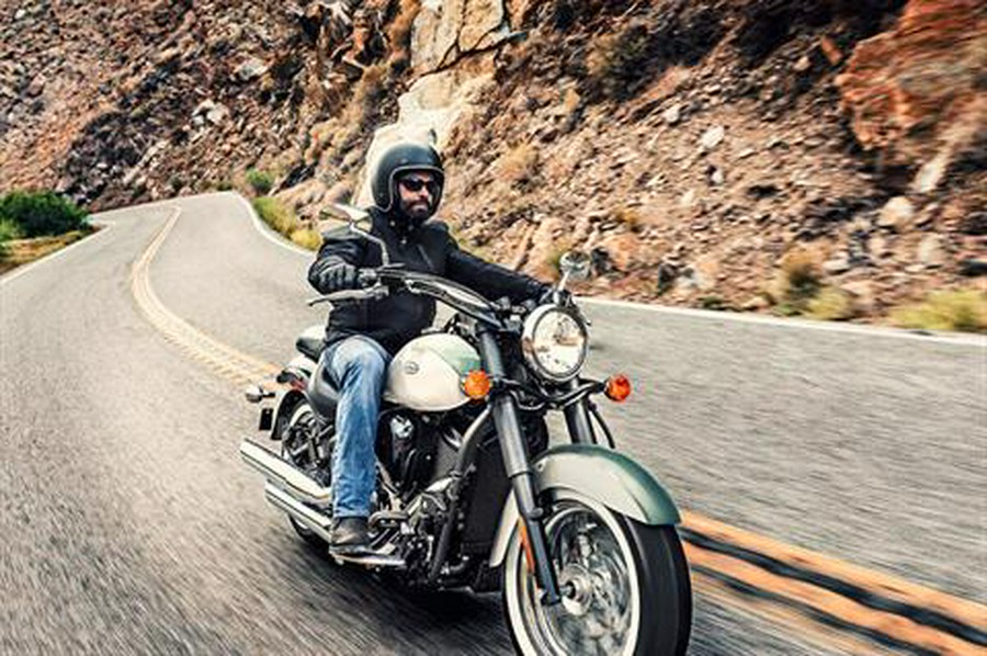 2020 Kawasaki Vulcan 900 Classic