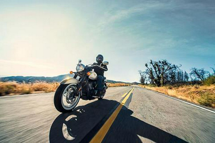 2020 Kawasaki Vulcan 900 Classic