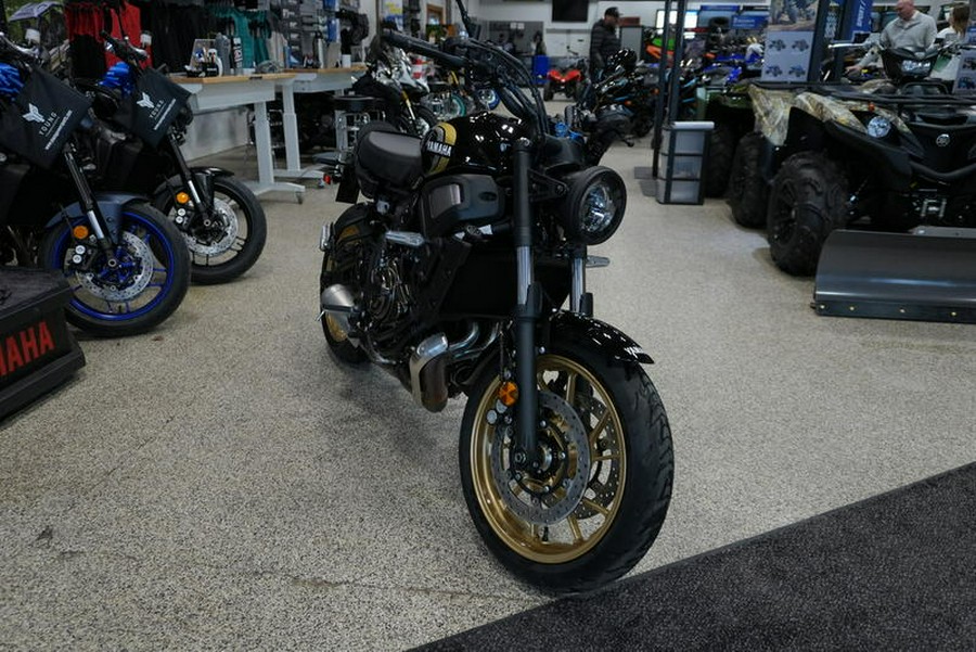 2023 Yamaha XSR700