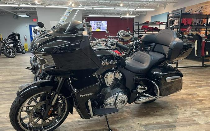 2023 Indian Motorcycle® Pursuit Limited Black Metallic