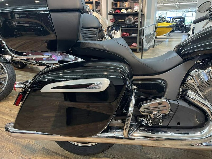 2023 Indian Motorcycle® Pursuit Limited Black Metallic