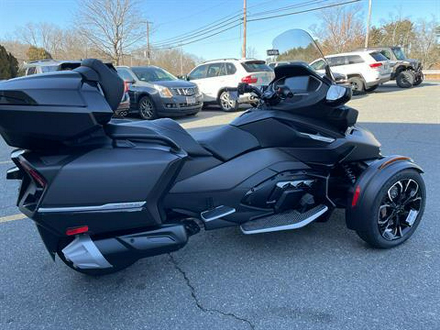 2024 Can-Am Spyder RT Limited