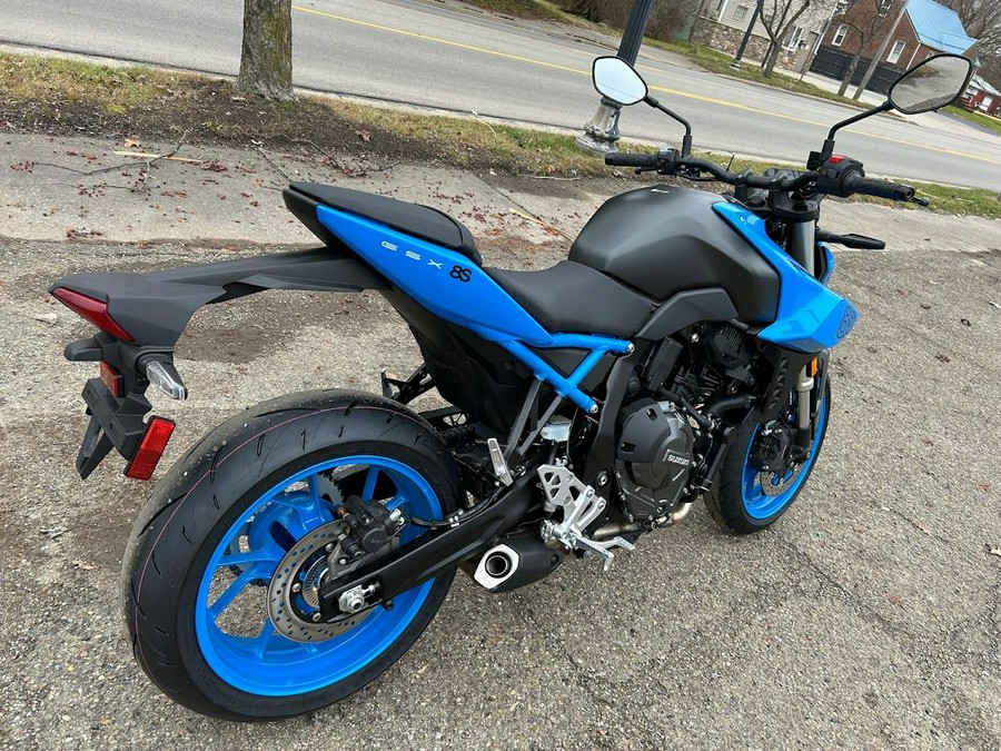 2024 Suzuki GSX-8S
