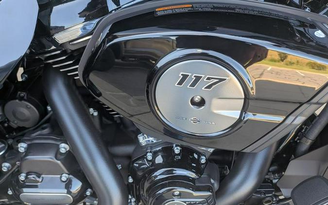 2026 Harley-Davidson® FLHXL - Street Glide® Limited