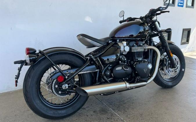 2024 Triumph Bonneville Bobber Stealth Edition