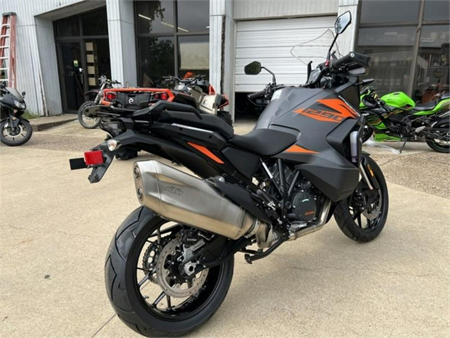 2023 KTM 1290 Super Adventure S