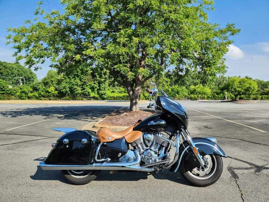 2019 Indian Motorcycle® Chieftain® Classic Thunder Black