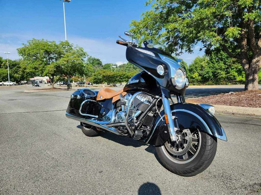 2019 Indian Motorcycle® Chieftain® Classic Thunder Black