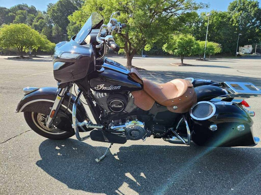 2019 Indian Motorcycle® Chieftain® Classic Thunder Black