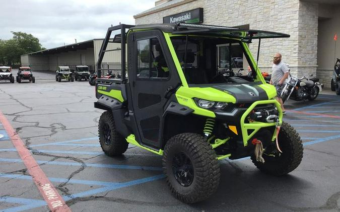 2021 Can-Am® Defender X mr HD10