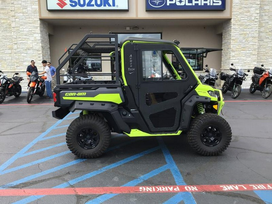 2021 Can-Am® Defender X mr HD10