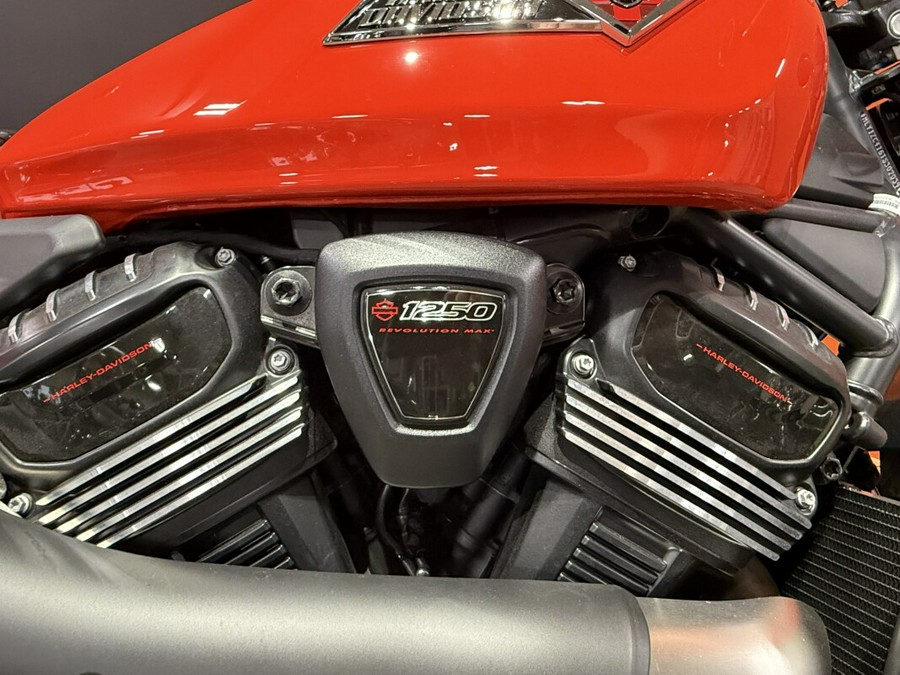 2026 Harley-Davidson® Sportster® S Blood Orange Black Trim