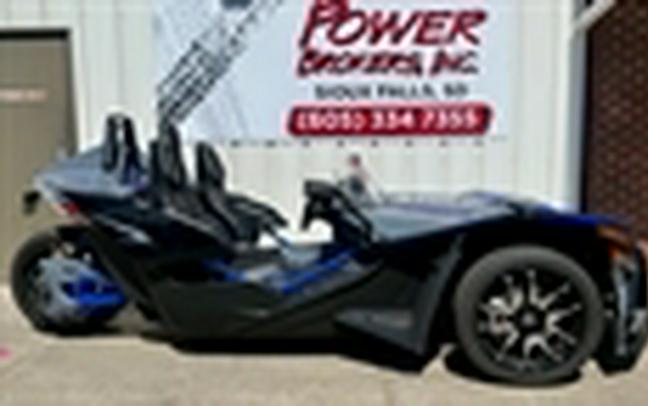 2021 POLARIS Slingshot R Autodrive