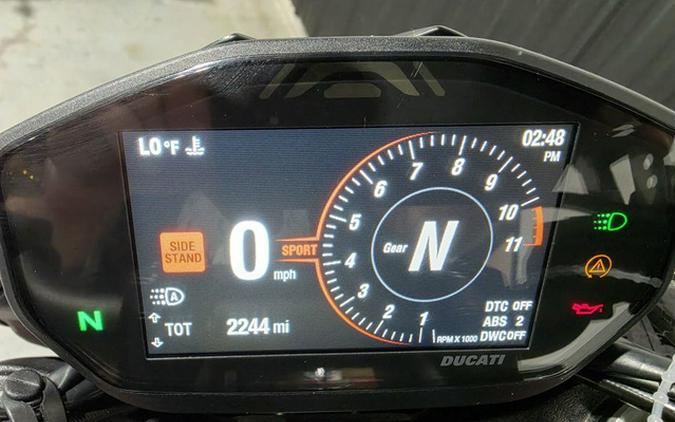 2023 DUCATI HYM900SP