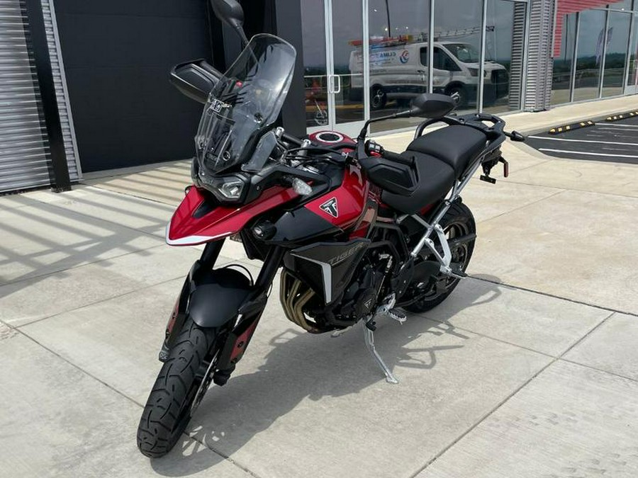 2024 Triumph Tiger 900 GT Pro Carnival Red / Sapphire Black