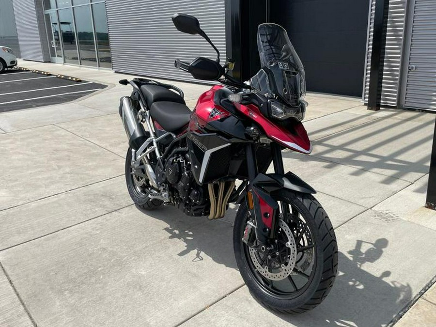 2024 Triumph Tiger 900 GT Pro Carnival Red / Sapphire Black