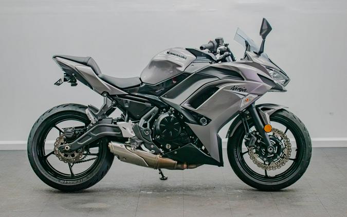 2021 Kawasaki Ninja 650 ABS