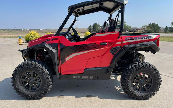 2025 Polaris Industries GENERAL® XP 1000 Premium