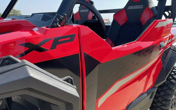 2025 Polaris Industries GENERAL® XP 1000 Premium