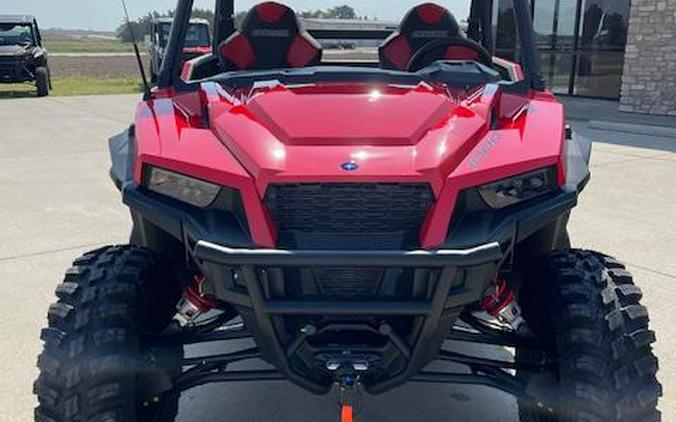 2025 Polaris Industries GENERAL® XP 1000 Premium