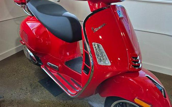 2023 Vespa GTS SUPER 300