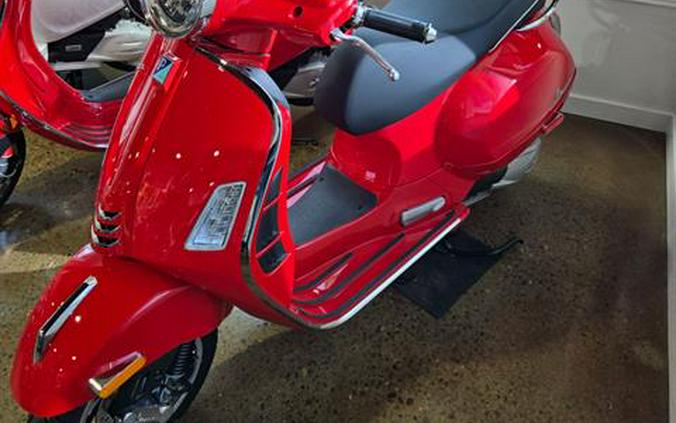 2023 Vespa GTS SUPER 300