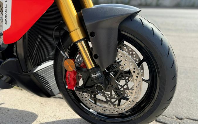 2026 Ducati Diavel V4 RS