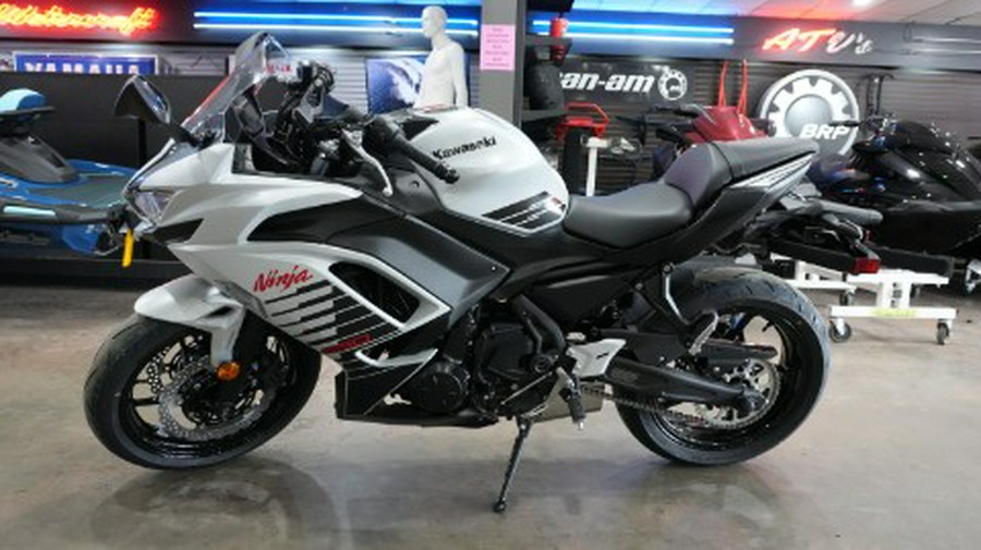 2026 Kawasaki Ninja® 650 ABS
