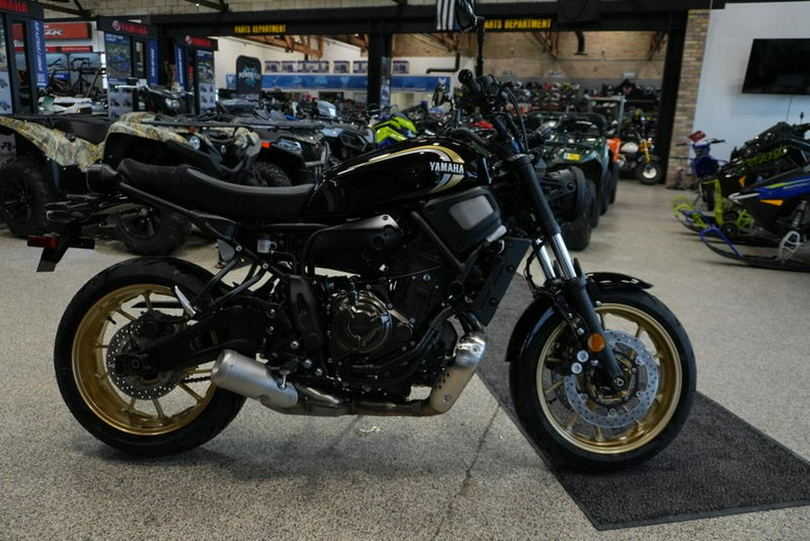 2023 Yamaha XSR700