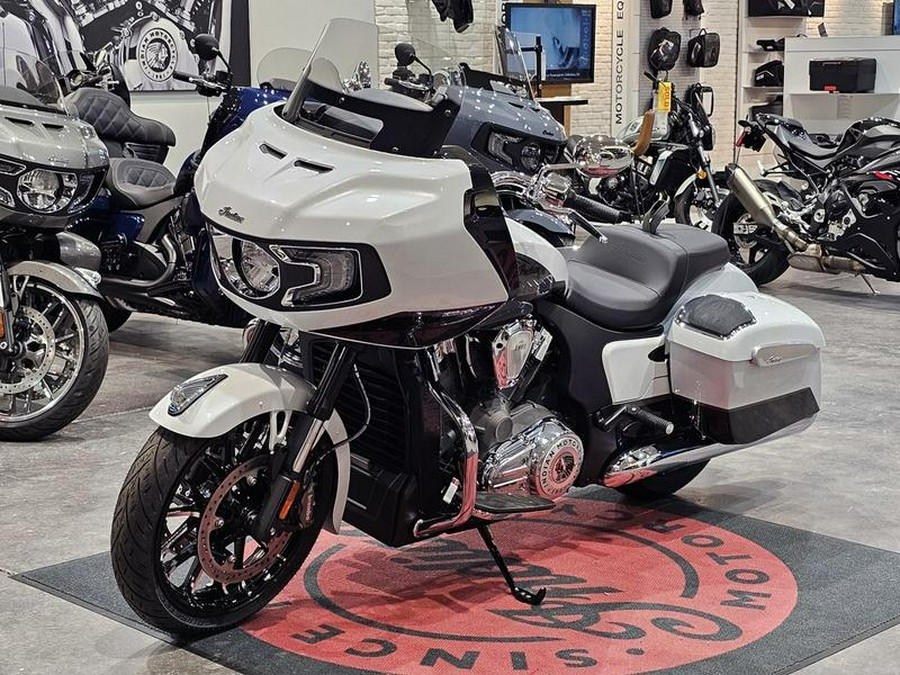 2024 Indian Motorcycle® Challenger® Limited with PowerBand Audio Package Ghost White Metallic