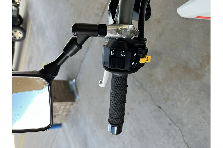 2020 Suzuki DR-Z400SM