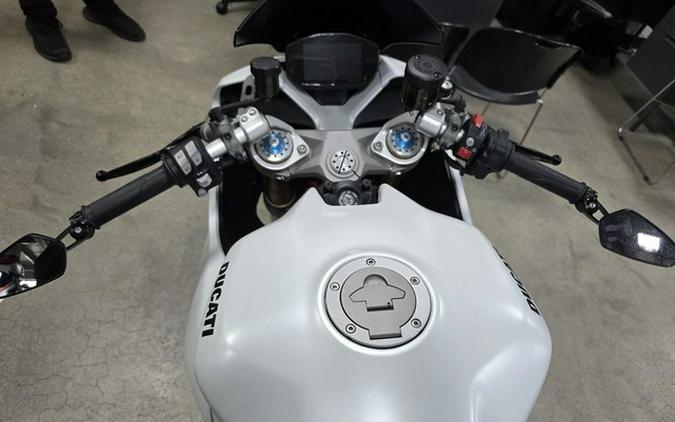 2021 Ducati Supersport 950 S White Silk Fairing