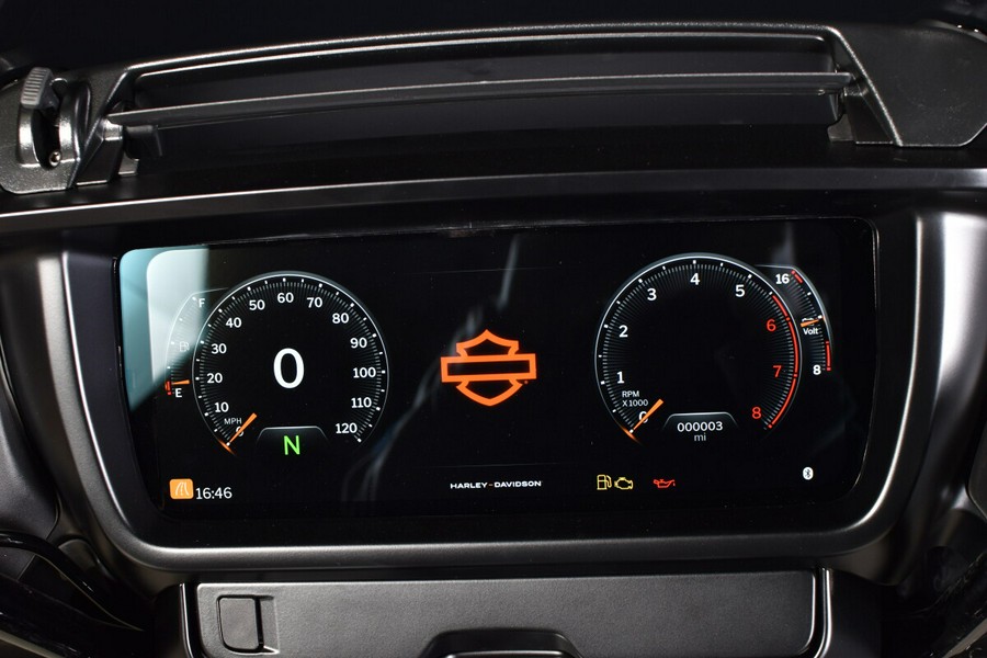 2025 Harley-Davidson Street Glide FLHX