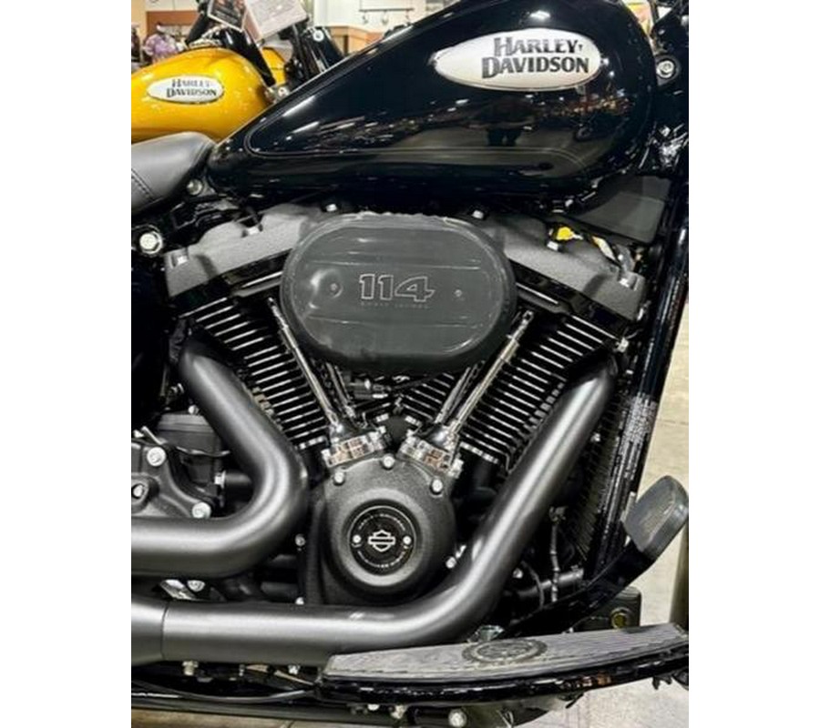 2023 Harley-Davidson® FLHCS - Heritage Classic