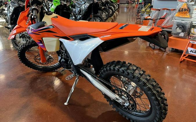 2024 KTM 350 XW-F