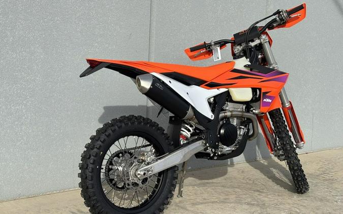 2024 KTM 350 XW-F