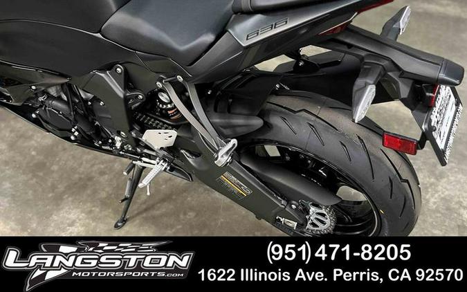 2024 Kawasaki Ninja® ZX™-6R Metallic Flat Spark Black/Ebony