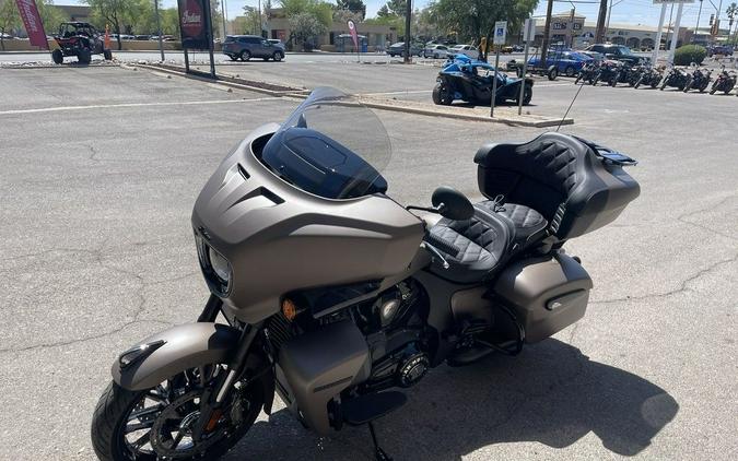 2025 Indian Motorcycle® Roadmaster® PowerPlus Dark Horse® 112 Nara Bronze Smoke