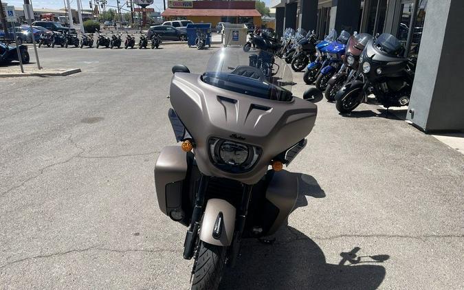 2025 Indian Motorcycle® Roadmaster® PowerPlus Dark Horse® 112 Nara Bronze Smoke