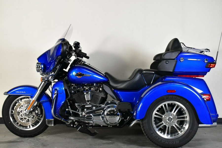 2024 Harley-Davidson Tri Glide Ultra FLHTCUTG