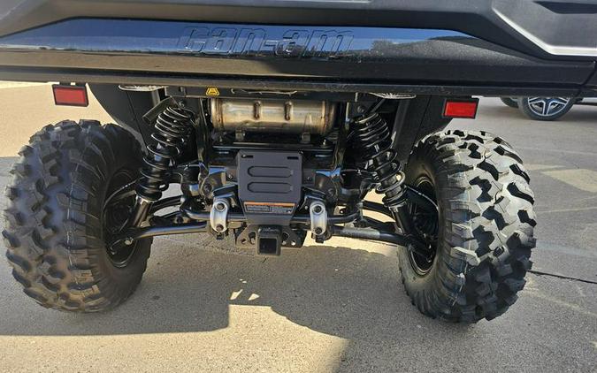 2026 Can-Am® Defender XT CAB HD11