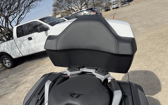 2026 BMW R1300RT