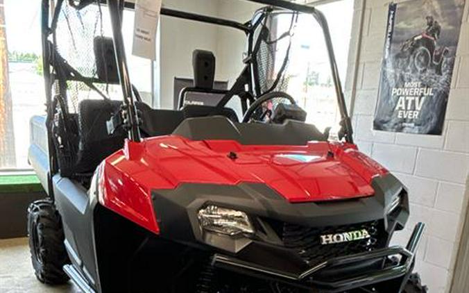 2025 Honda Pioneer 700